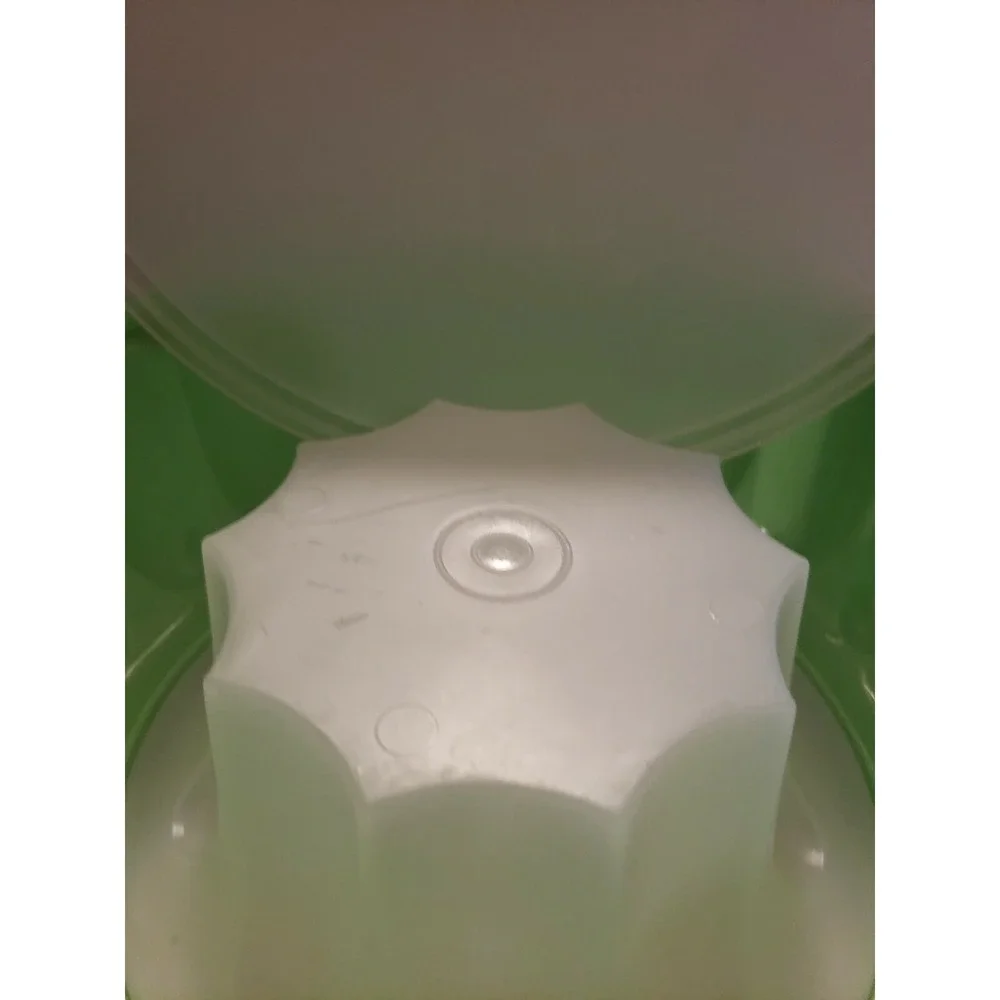 Vintage Tupperware mint‎ green 3 piece gelatin Jello Ice Ring Mold 9 x 4
